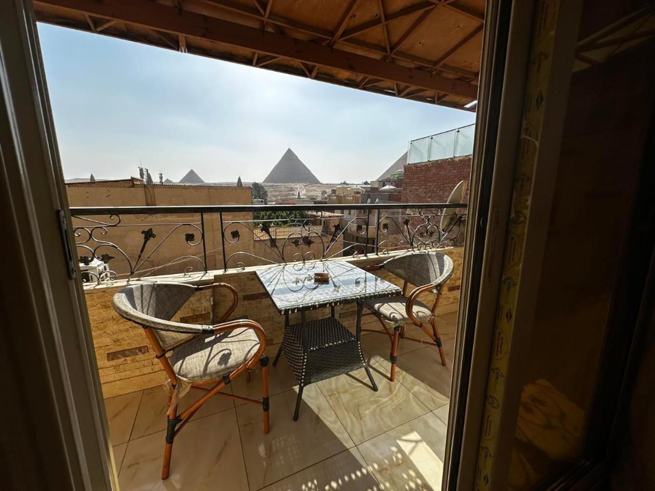 Narmer Pyramids View Kafret el-Gabal 외부 사진